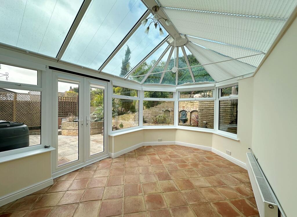Cherry Orchard, Pershore, WR10 photo 4