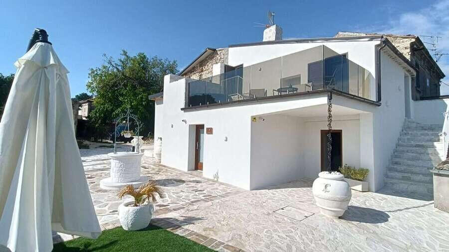 Main image of property: Abruzzo, Chieti, Altino
