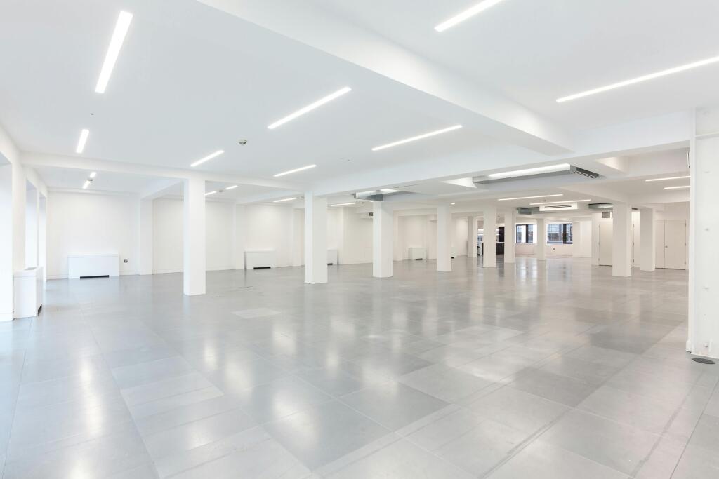 30 Market Place 3rd Floor 08.jpg
