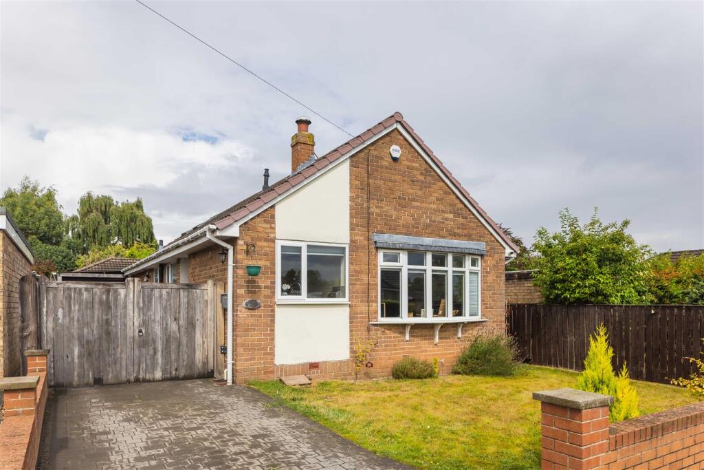House in Leeds - View 2
