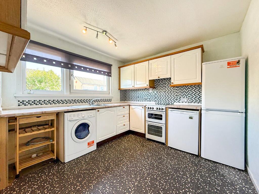Cypress Place, East Kilbride, South Lanarkshire, G75 photo 4