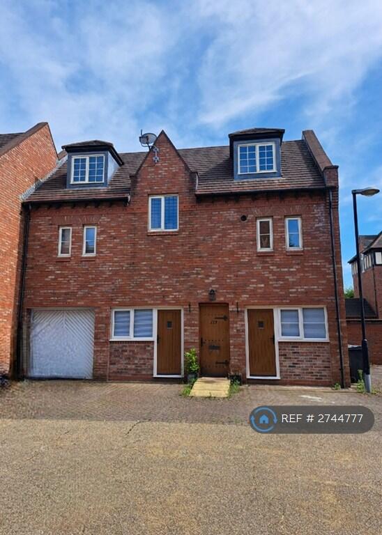 Main image of property: Butts Green, Westbrook, Warrington, WA5