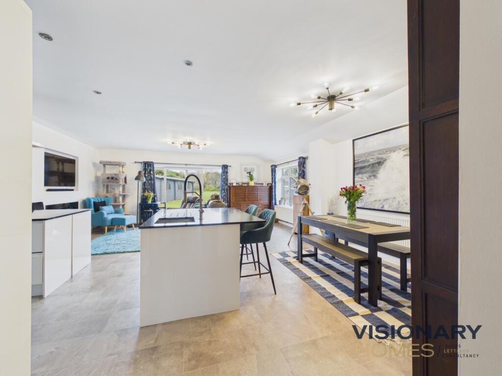 Main image of property: GLADE LODGE LIONS DEN, HAMMERWICH, BURNTWOOD LICHFIELD