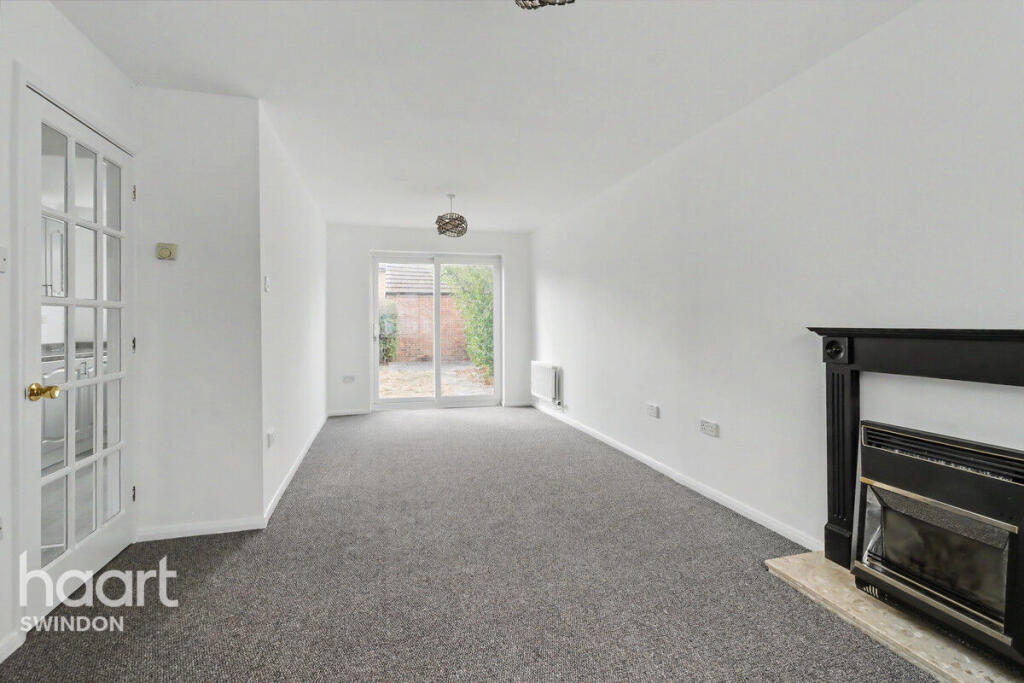 House in Swindon - View 4