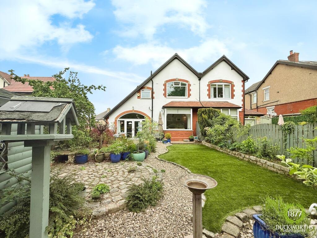 Additional image 3 of Earnsdale Avenue, Darwen, BB3