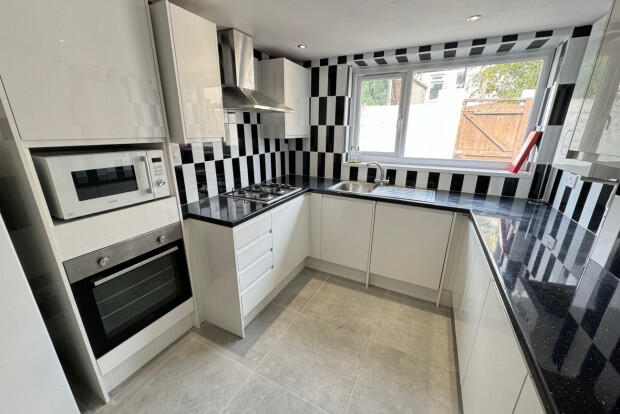 House in Cardiff - View 3