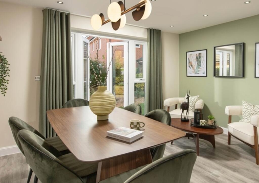 House in Wakefield, West Yorkshire - View 3