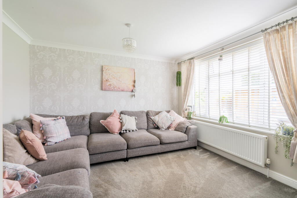 House in Dudley - View 3