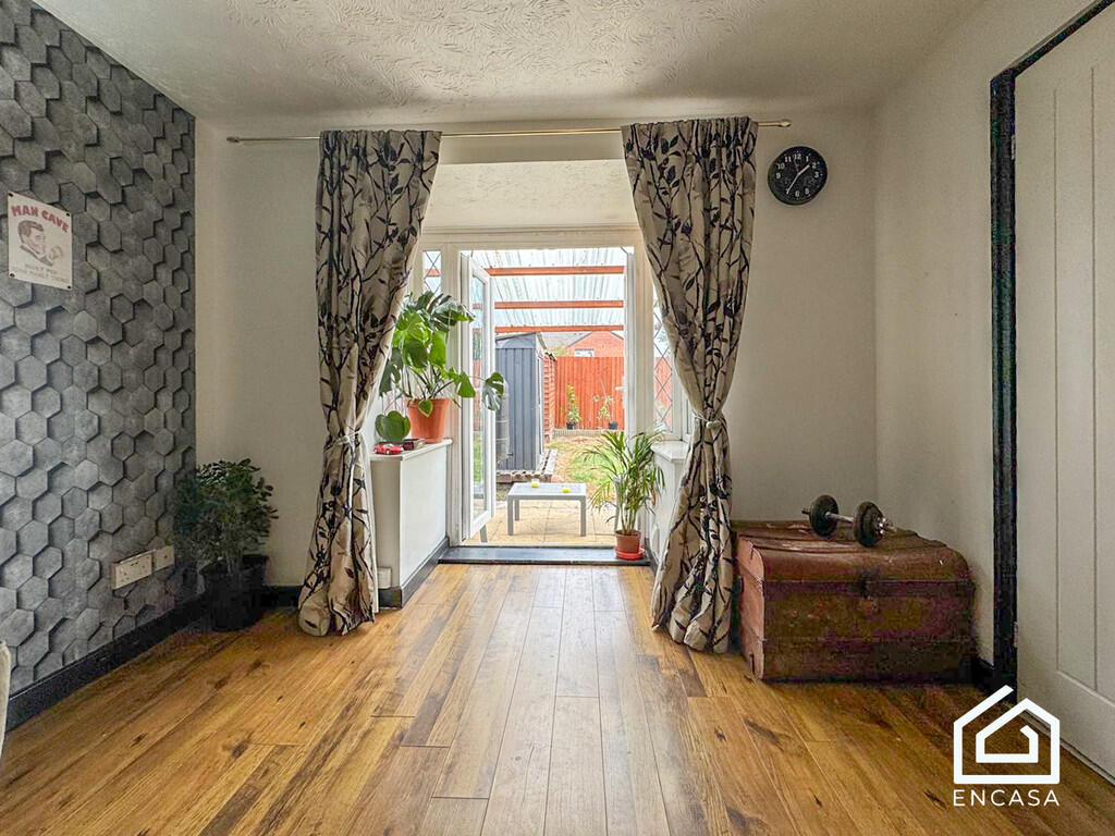 Apartment in Birmingham, Acocks Green - View 5