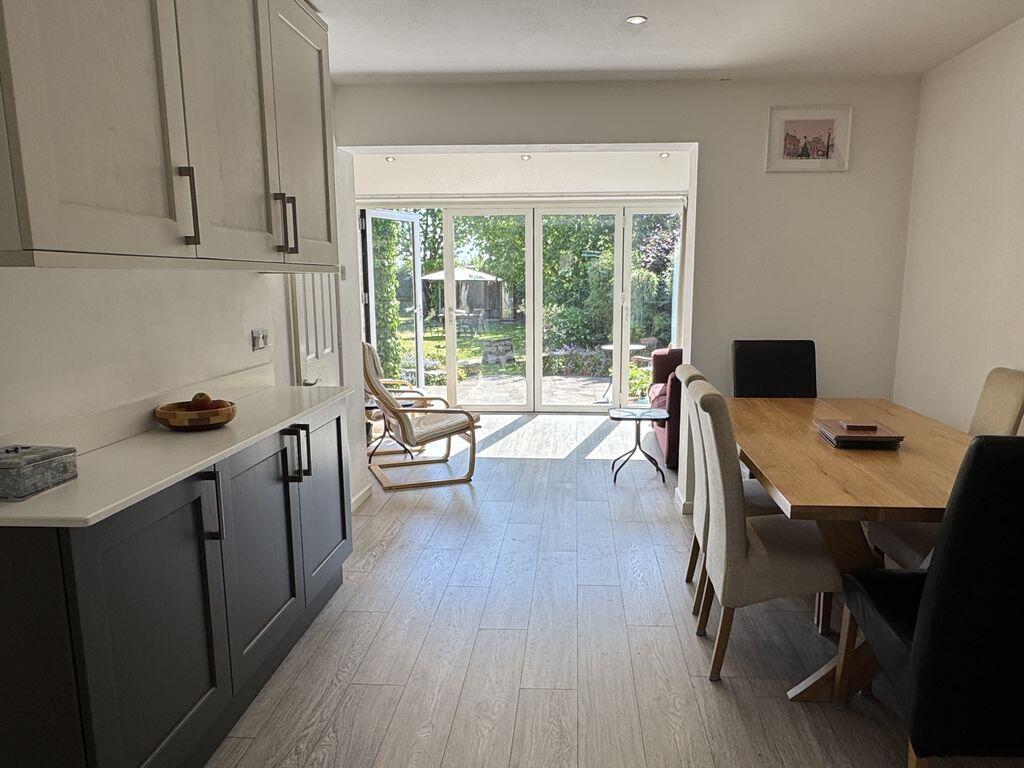 The Alisons, Burton Road, Wool, Wareham photo 5