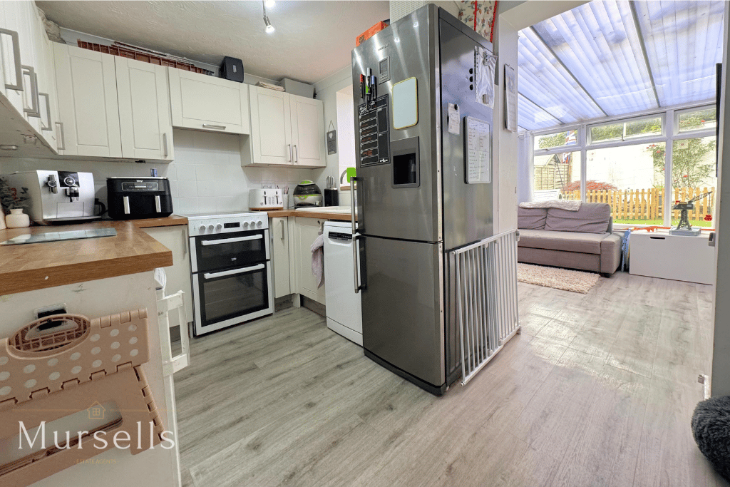 House in Poole, Creekmoor - View 5