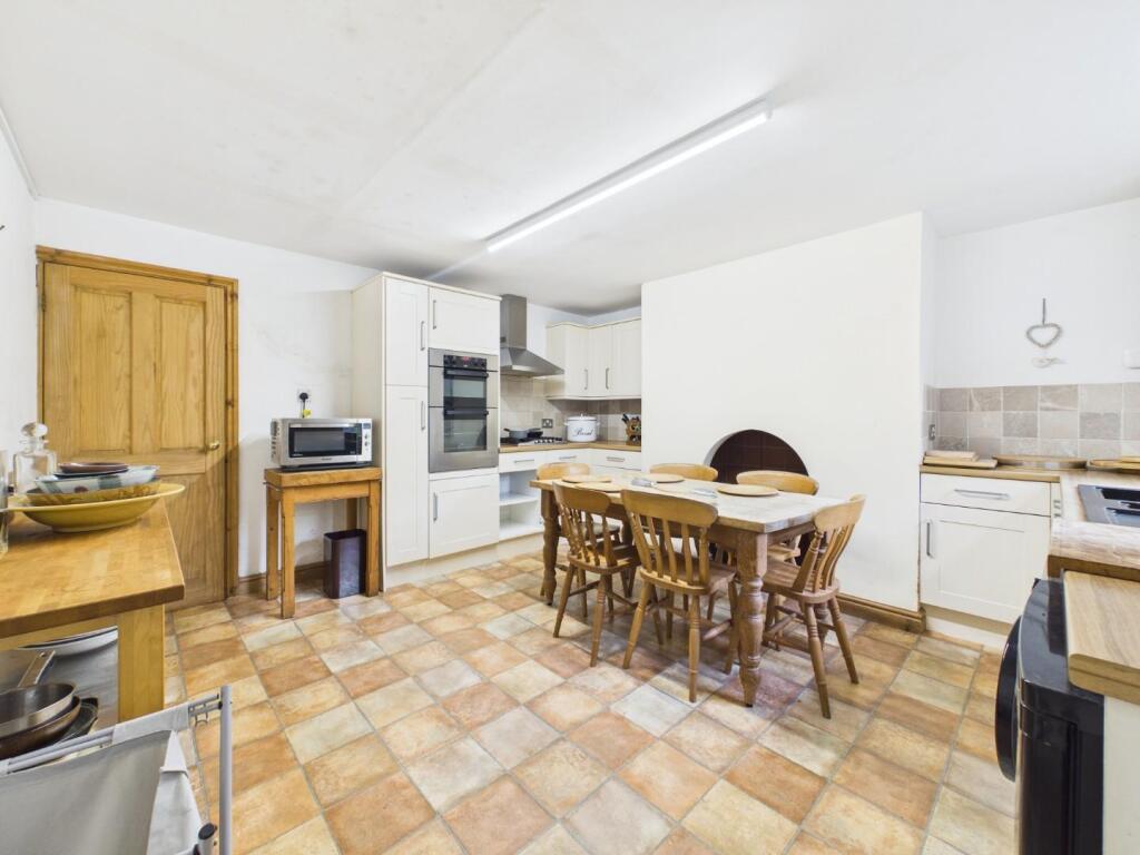 Additional image 8 of Park Road, Bingley