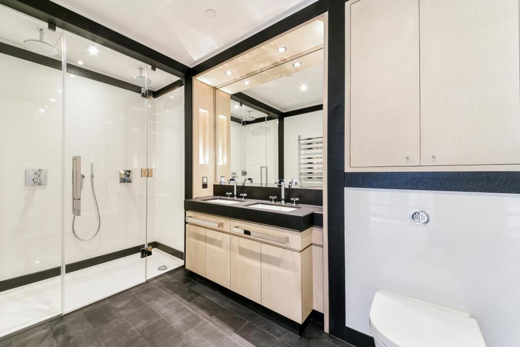 Apartment in London - More