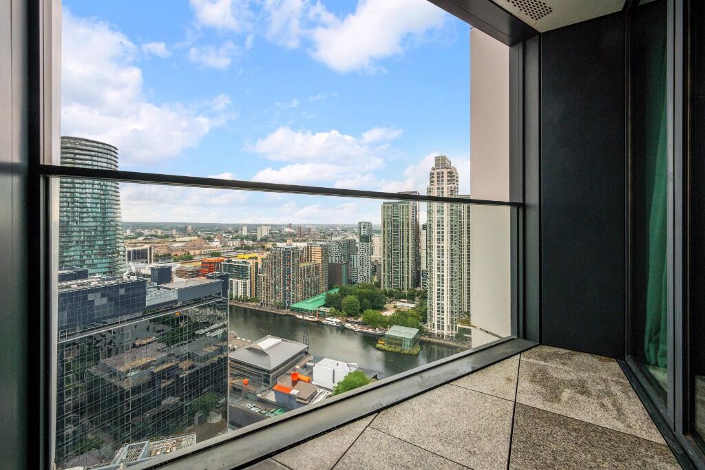 Main image of property: Amory Tower,Marsh Wall, London, E14