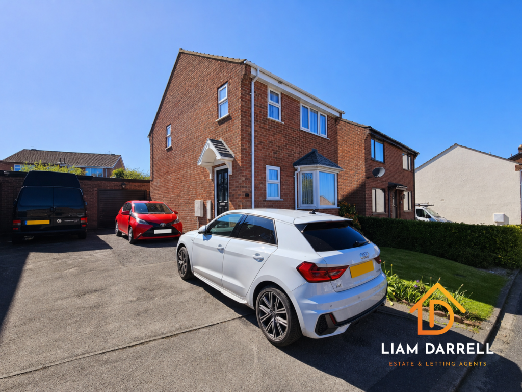3-bed detached on Settrington Road, Scarborough, North Yorkshire, £230,000