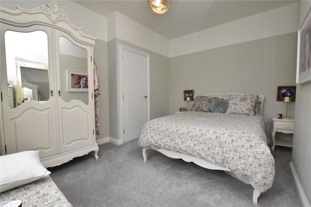 Derby Road, Rawdon, Leeds, West Yorkshire - View 4