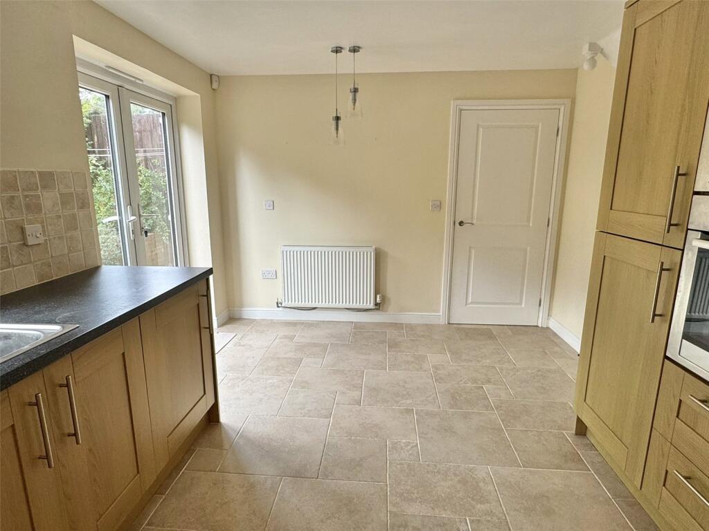 House in Chard, Wadeford - View 5