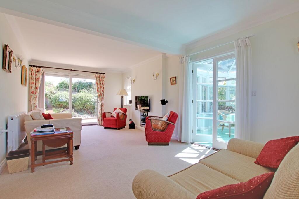 House in Southampton - View 4