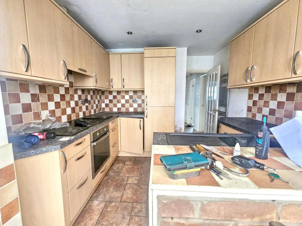 11 Meadow Close, Kempsey, Worcester, Worcestershire, WR5 3NL photo 3