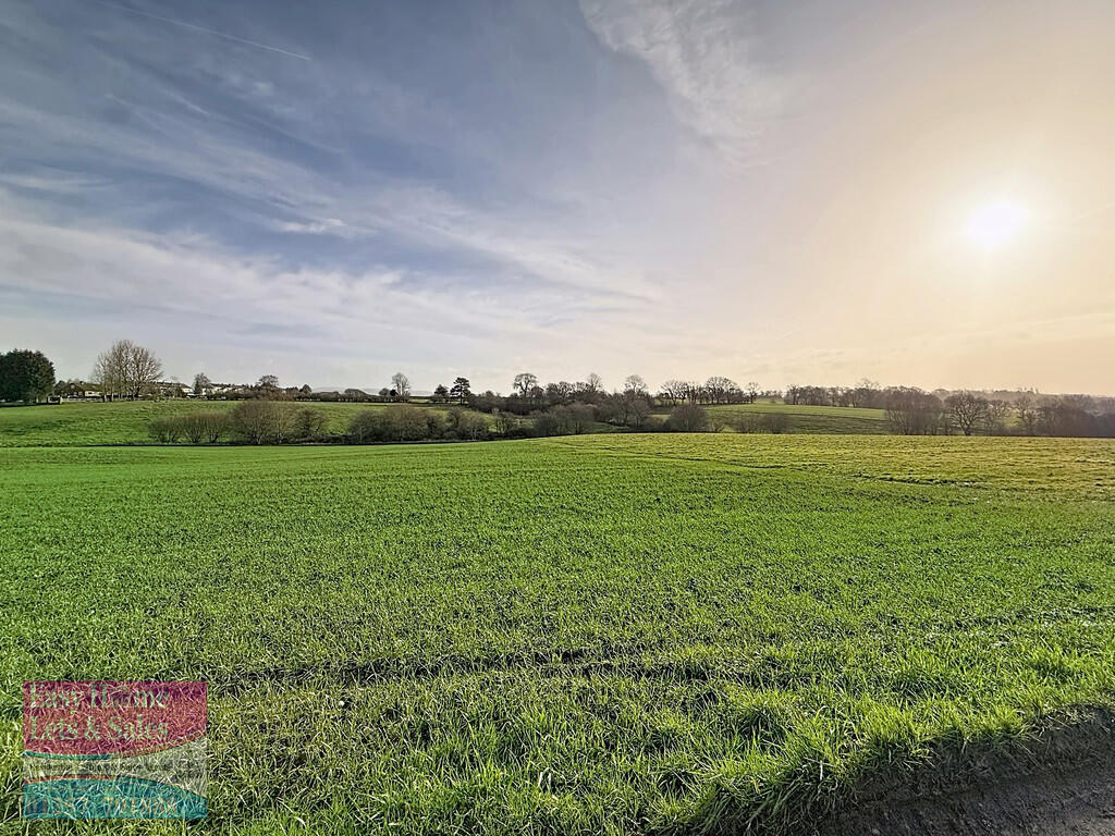Hutton St, Standish photo 2