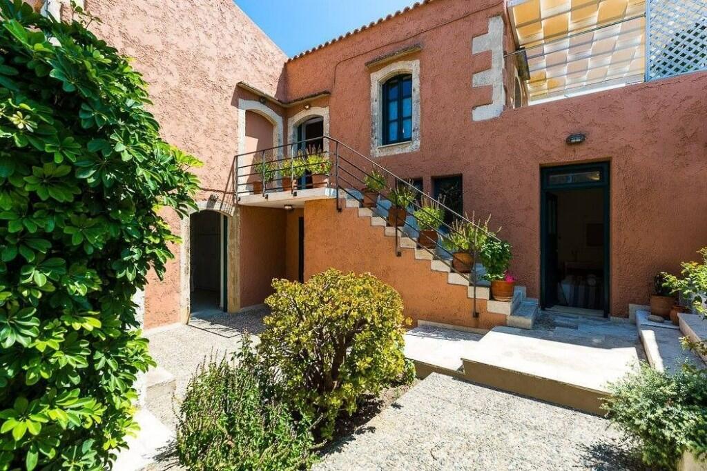 Main image of property: Rethymnon, Rethymnon, Crete