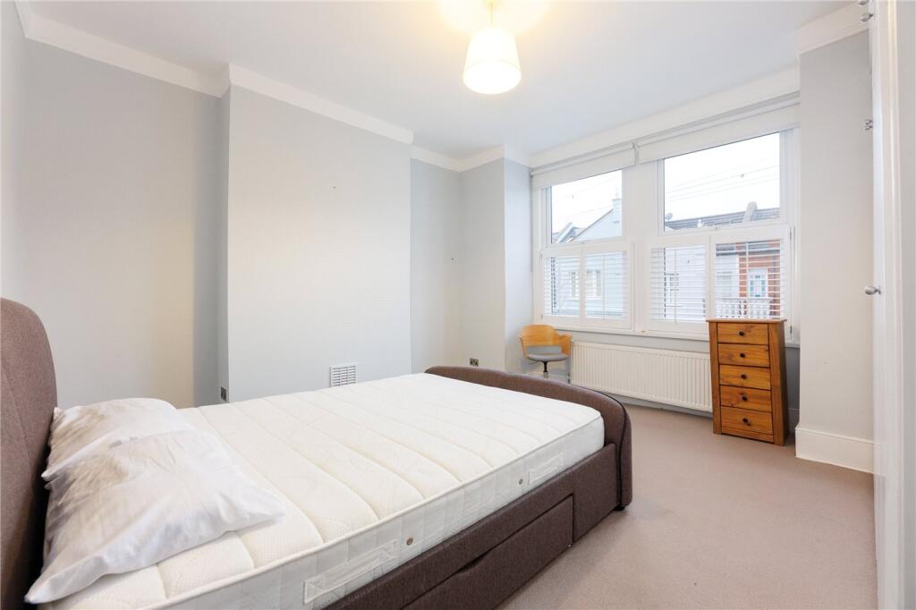 Florian Road, London, SW15 photo 3