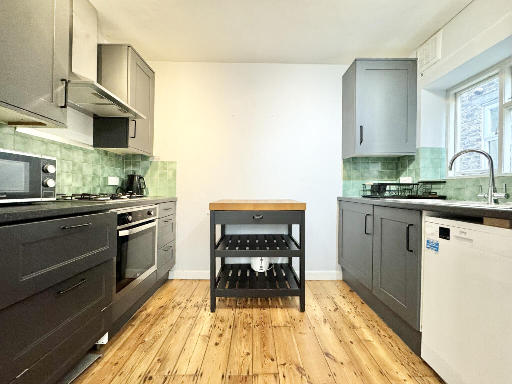 Apartment in London, Stoke Newington - View 4