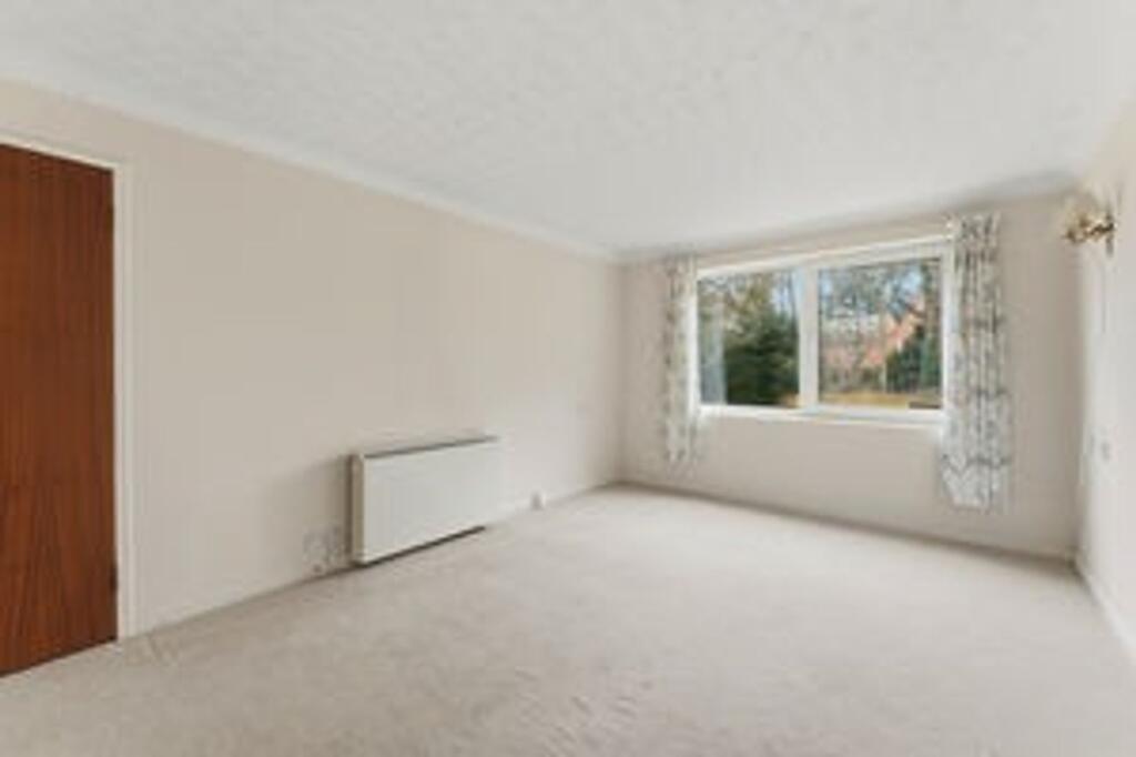 Apartment in Leicester - View 3