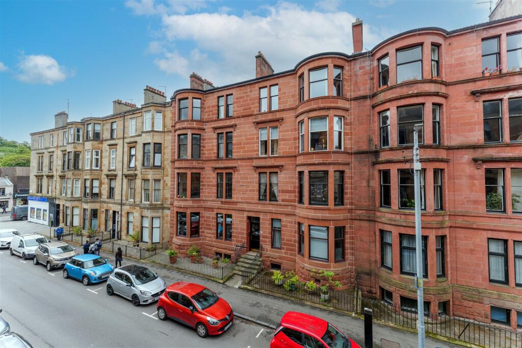 Main image of property: 1/2 13 Ruthven Street, Dowanhill, G12 9BY
