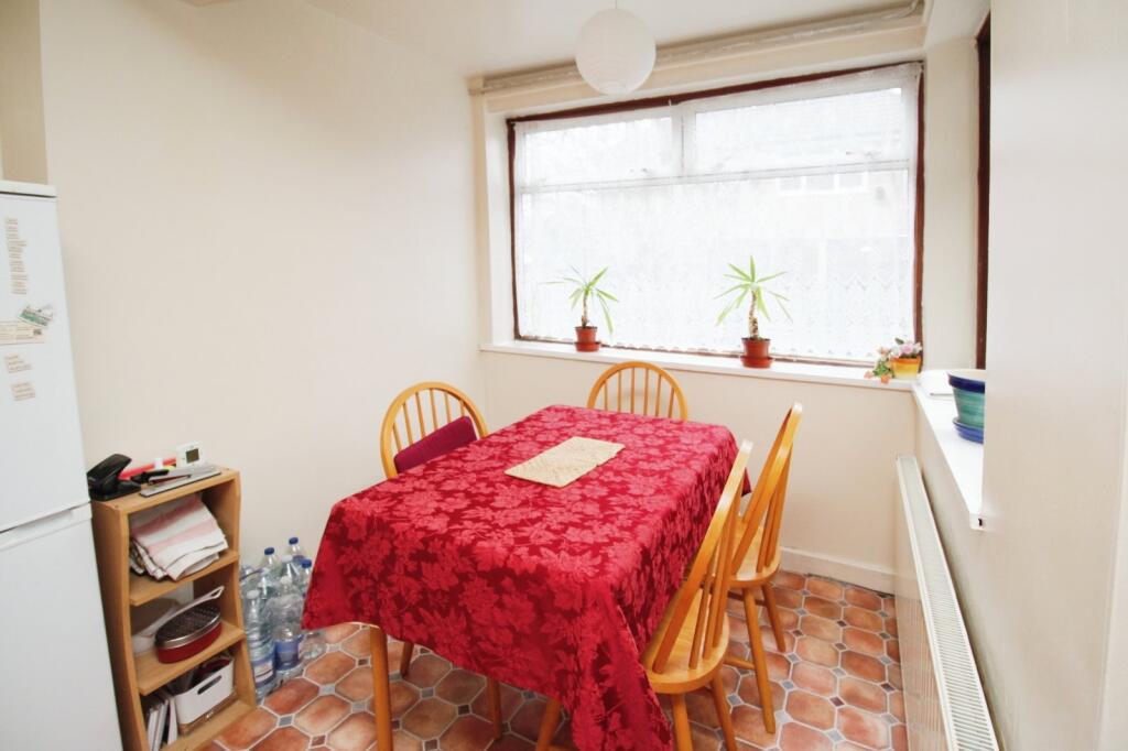 Ernocroft Grove, Manchester, Greater Manchester, M18 photo 4
