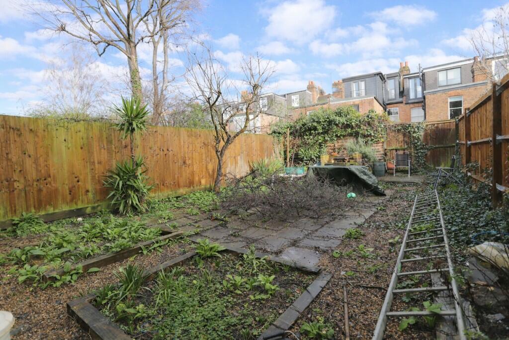 Nelson Road, Crouch End N8 9RN photo 3