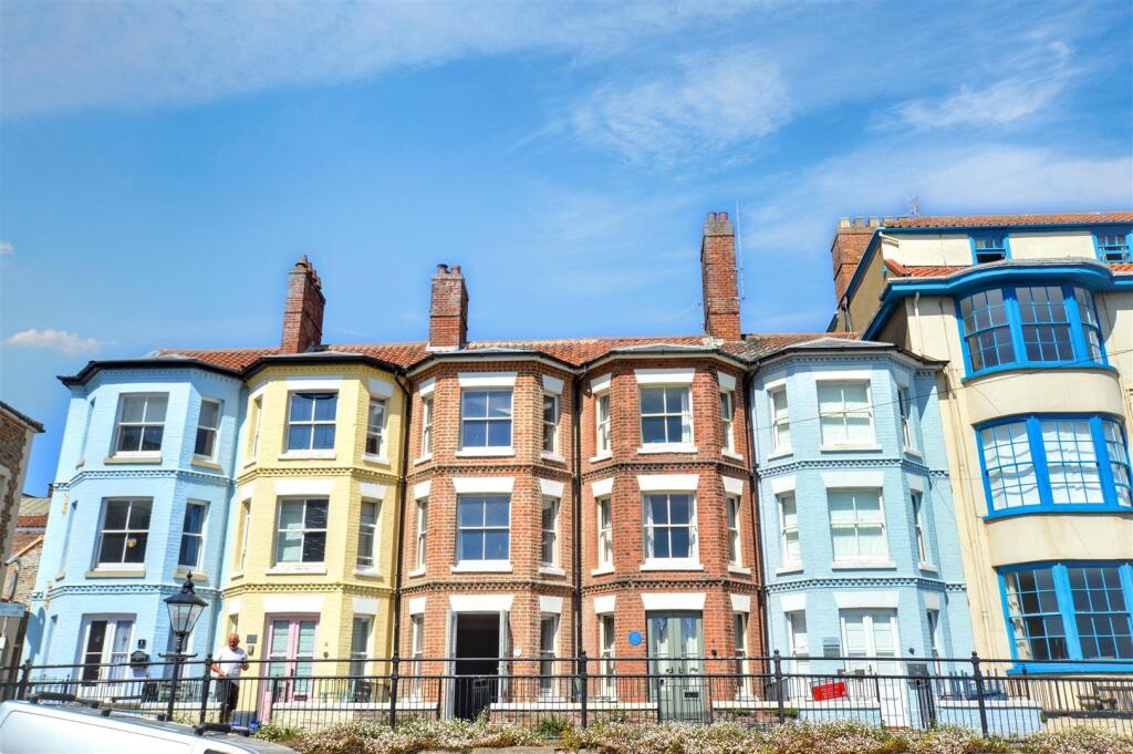 Main image of property: The Gangway, Cromer