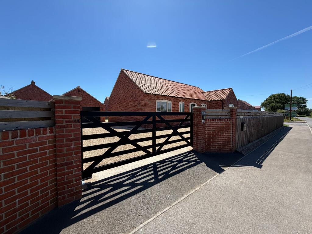 Main image of property: Mattersey Thorpe, Doncaster, DN10