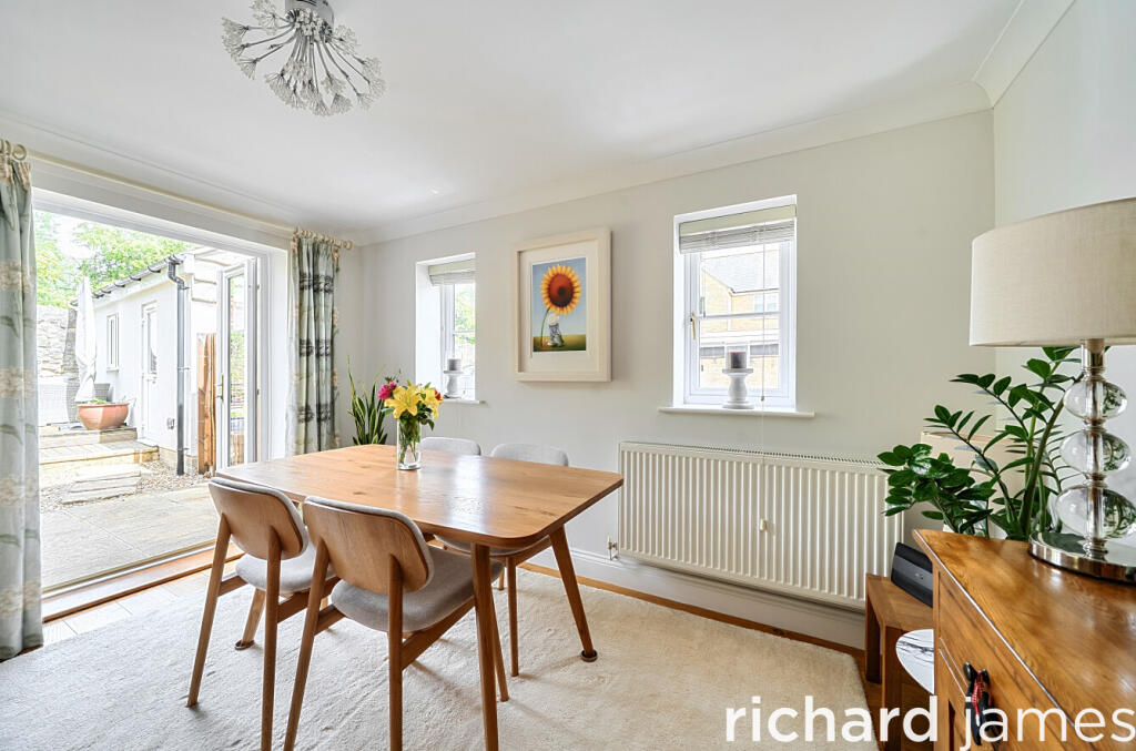 House in Blunsdon St Andrew, Abbey Farm, St. Andrews - View 5
