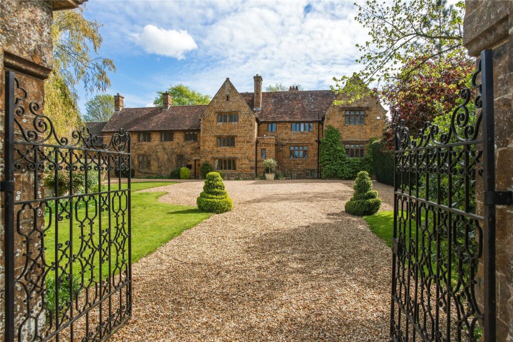 Main image of property: Little Dassett, Southam, Warwickshire