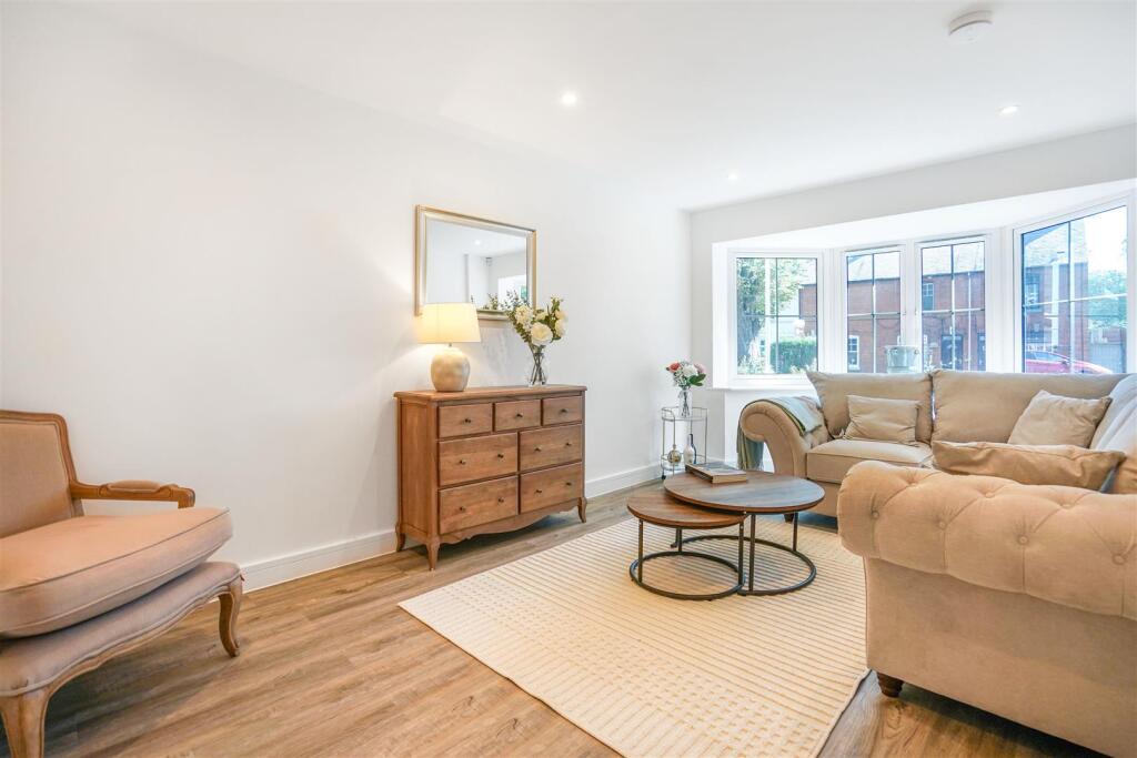 Thistle Close, Barlestone photo 4
