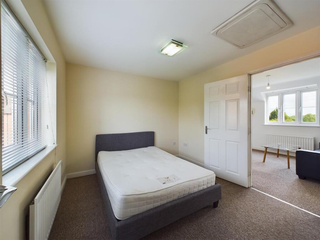 Apartment in Birmingham - View 4
