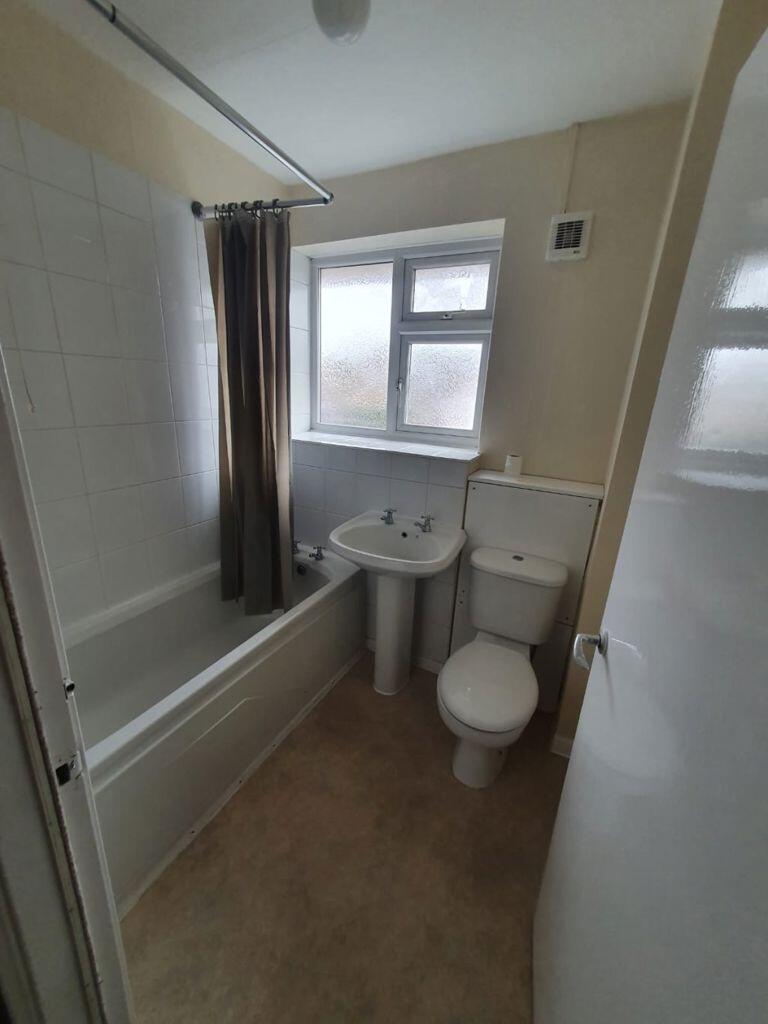 Apartment in Leicester - View 5
