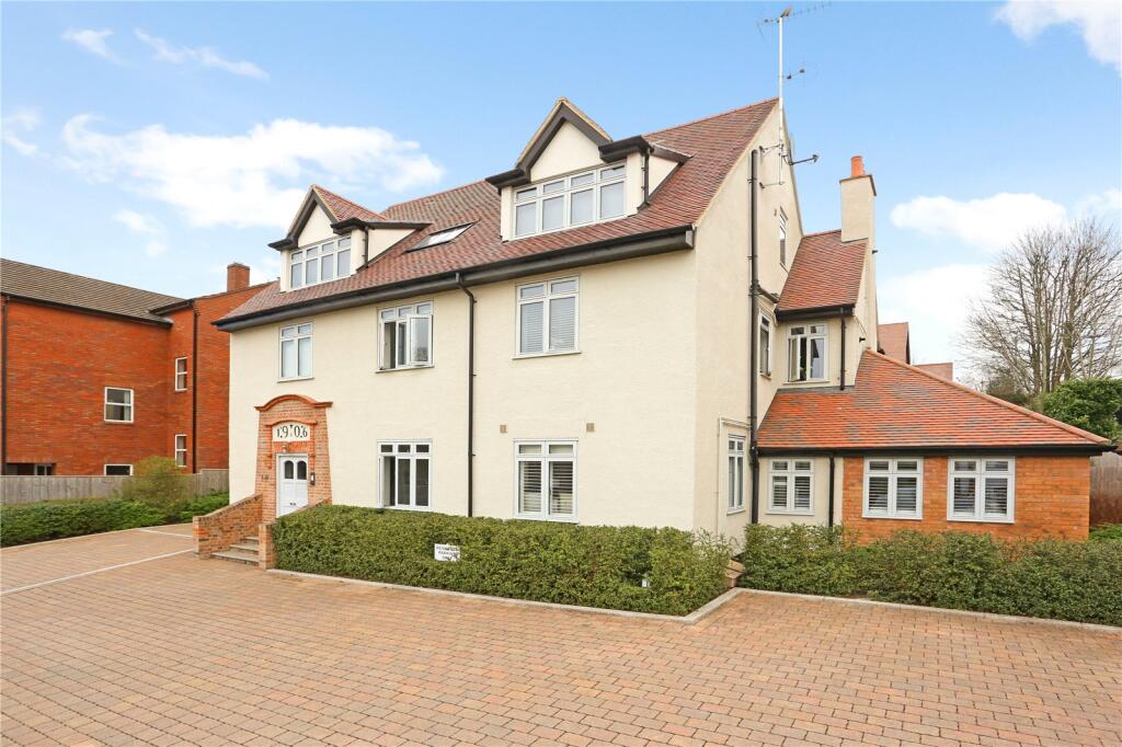 Main image of property: Arden Court, Arden Grove, Harpenden, Hertfordshire, AL5