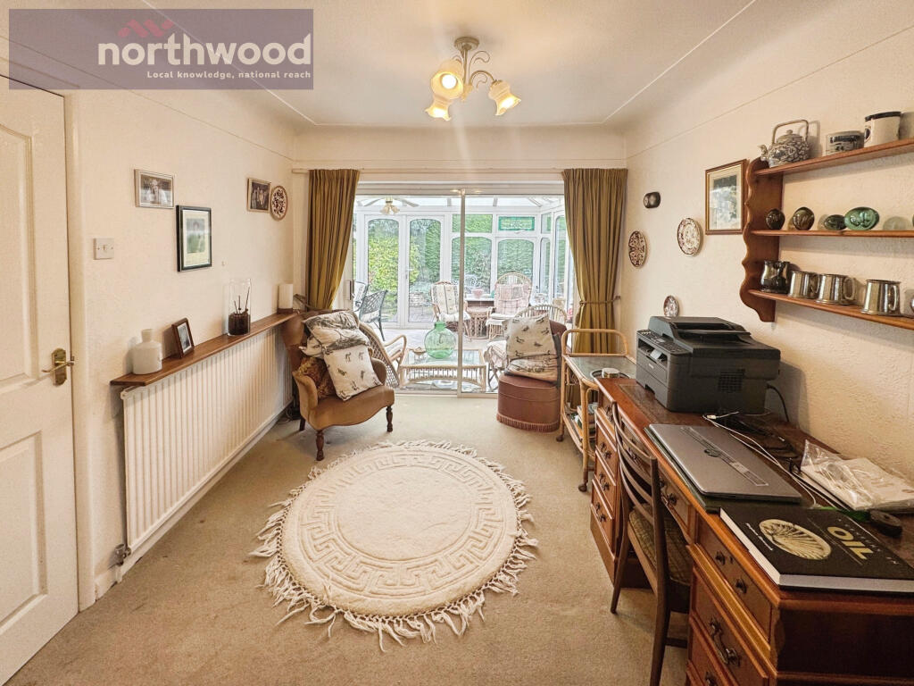 House in Wirral, Liverpool City Region - More