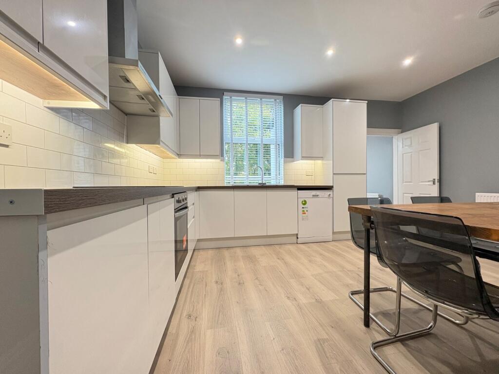 House in Leeds - View 4