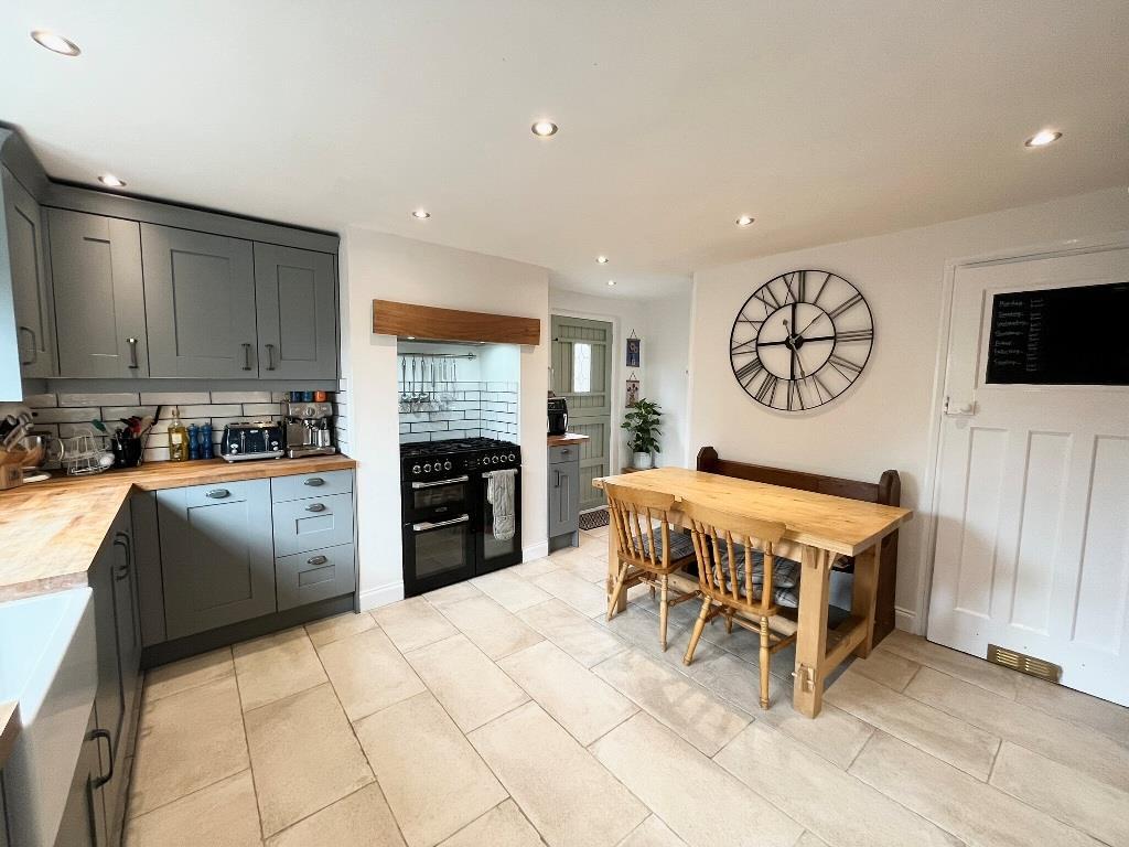 House in Stratford-on-Avon, Bidford on Avon - View 2