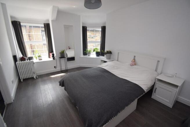 Bedroom 2.JPG