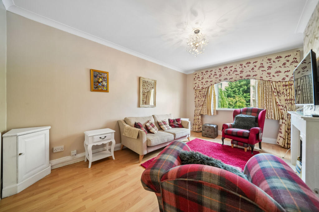 Apartment in Glasgow - View 4