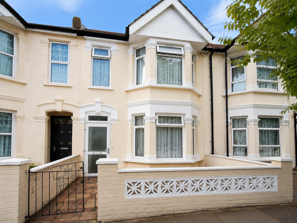 Main image of property: West End Road, Southall, UB1