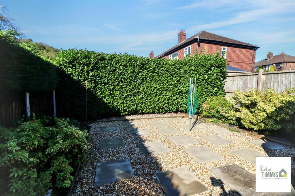 House in Stoke-on-Trent, Sneyd Green - View 5