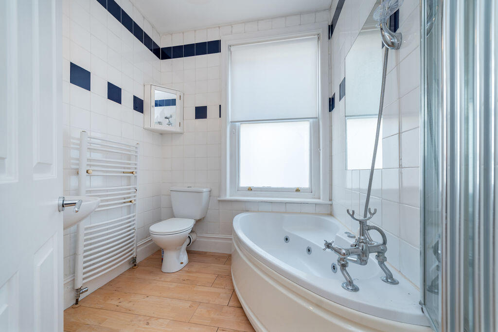 3 bedroom apartment for rent
