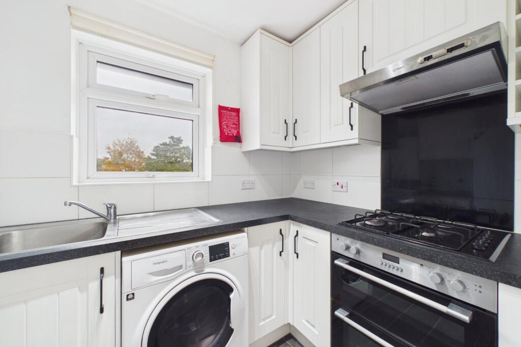 Main image of property: Fleetham Gardens, Lower Earley, Reading, Berkshire, RG6