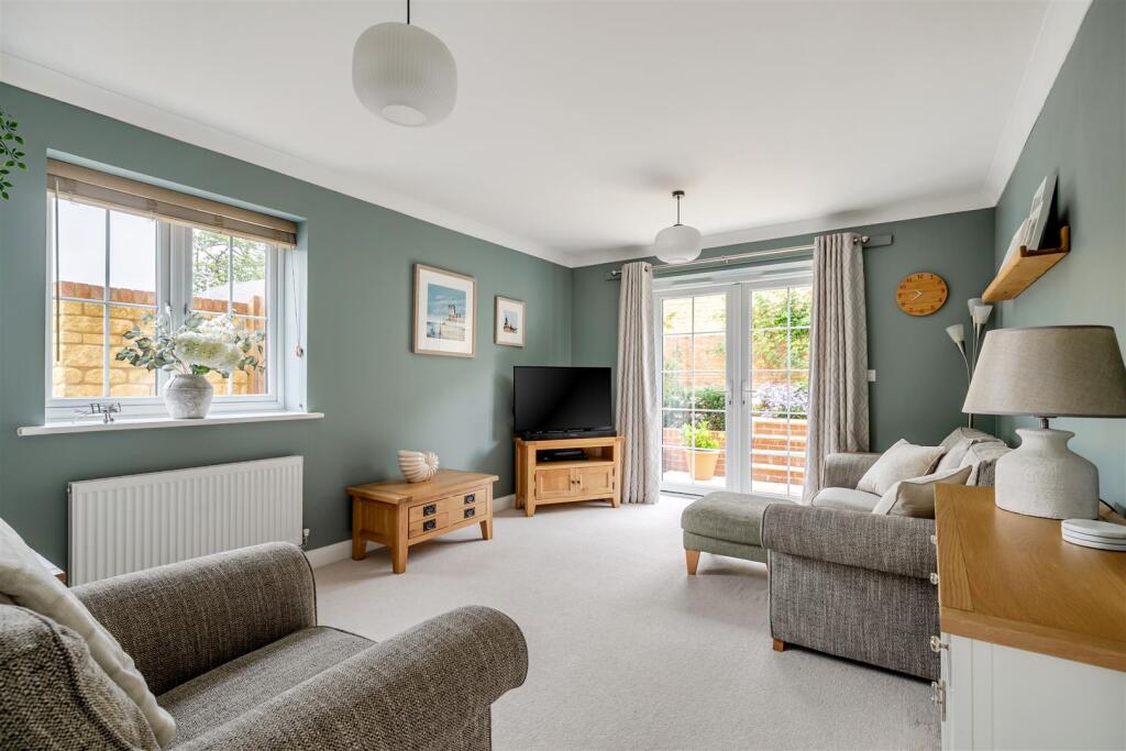 House in Chippenham, Wiltshire - View 5