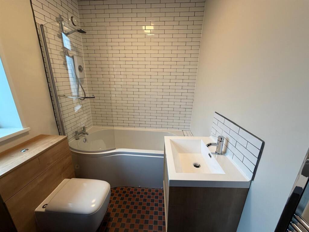 Additional image 12 of Albert Square, Silsden